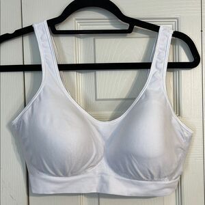 BALI Size 2XL White Full Coverage Wireless Comfort Wide Straps Lined Padded